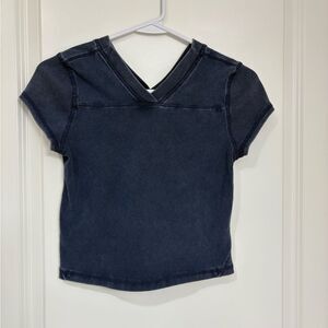 Free People Movement Dark Wash Short Sleeve V-Neck Cropped Top size XS